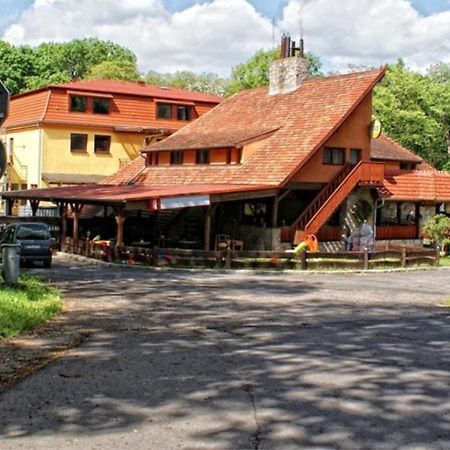 Zajazd Ostep Gorzyń Exterior foto